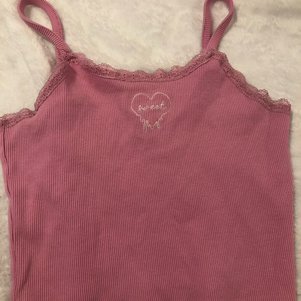 Pink tank top